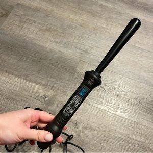 NuMe Curling Wand